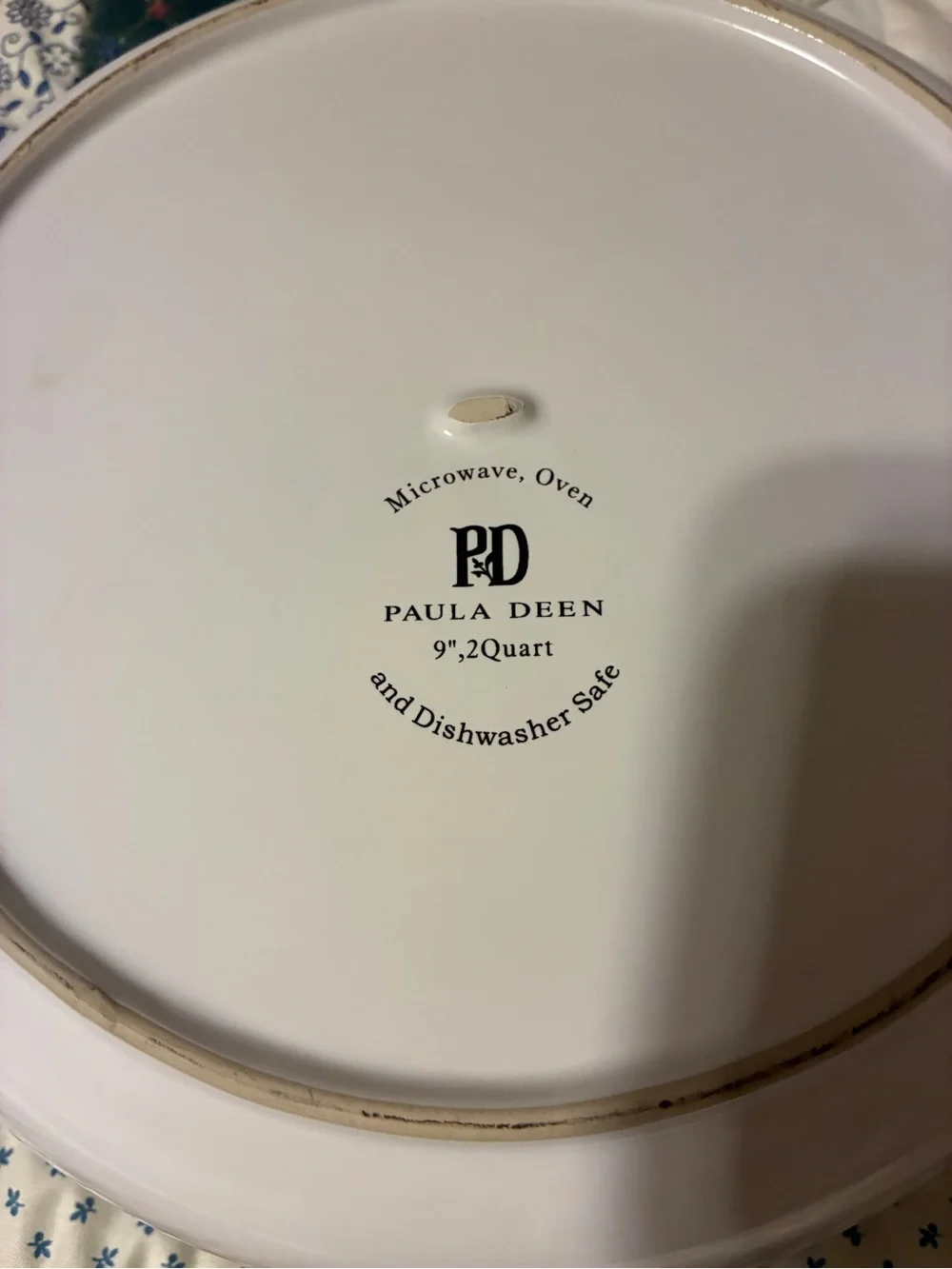 White Ceramic Serving Pie Dish with Green Vine Pattern